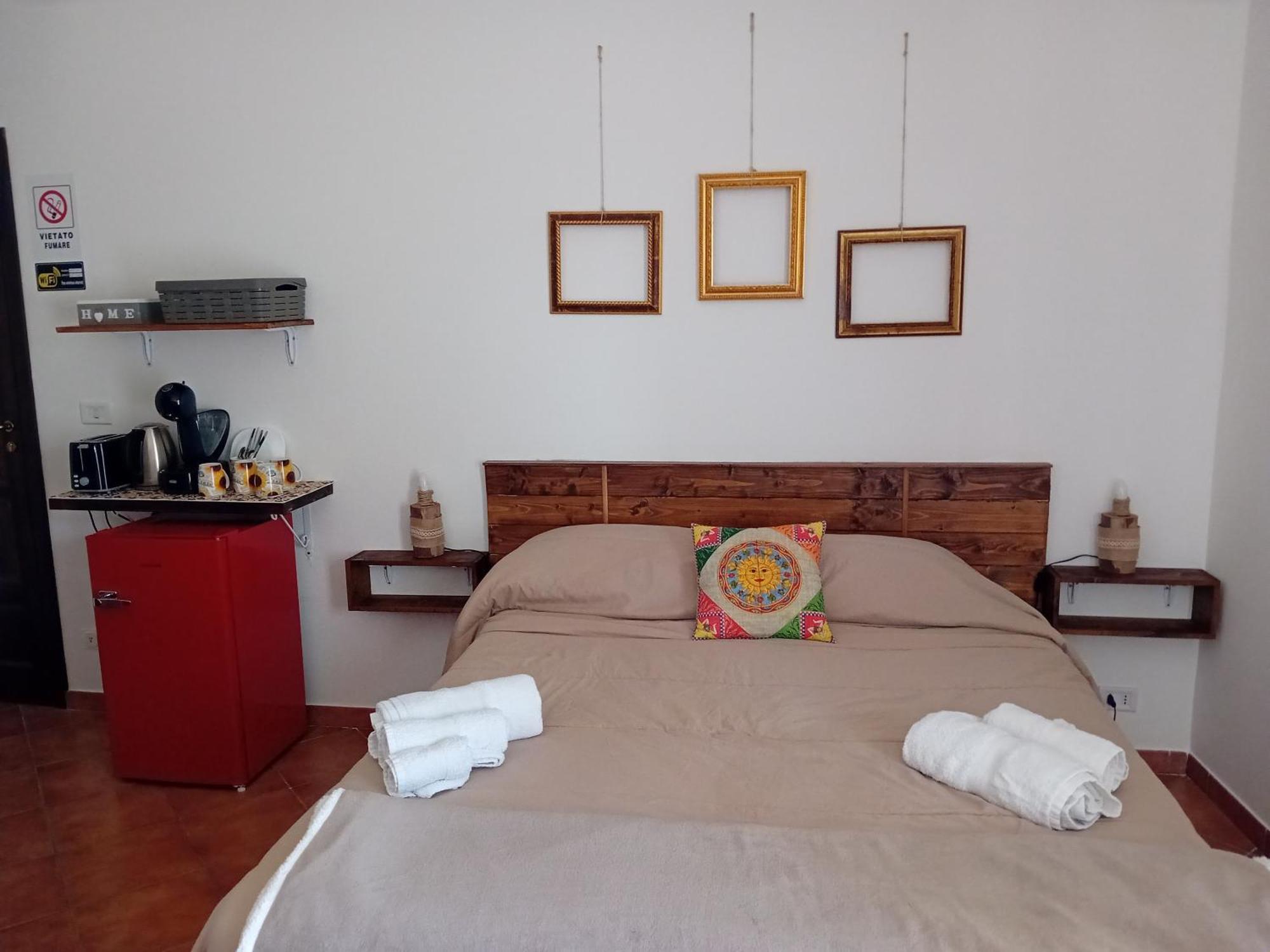 Bed & Breakfast Acquaviva Di Vullo Vincenzo Acquaviva Platani Habitación foto